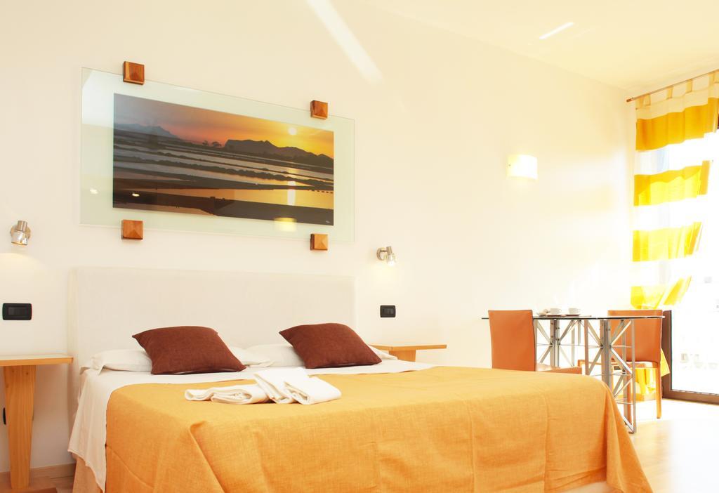 Garibaldi31 Apartman Trapani Kültér fotó
